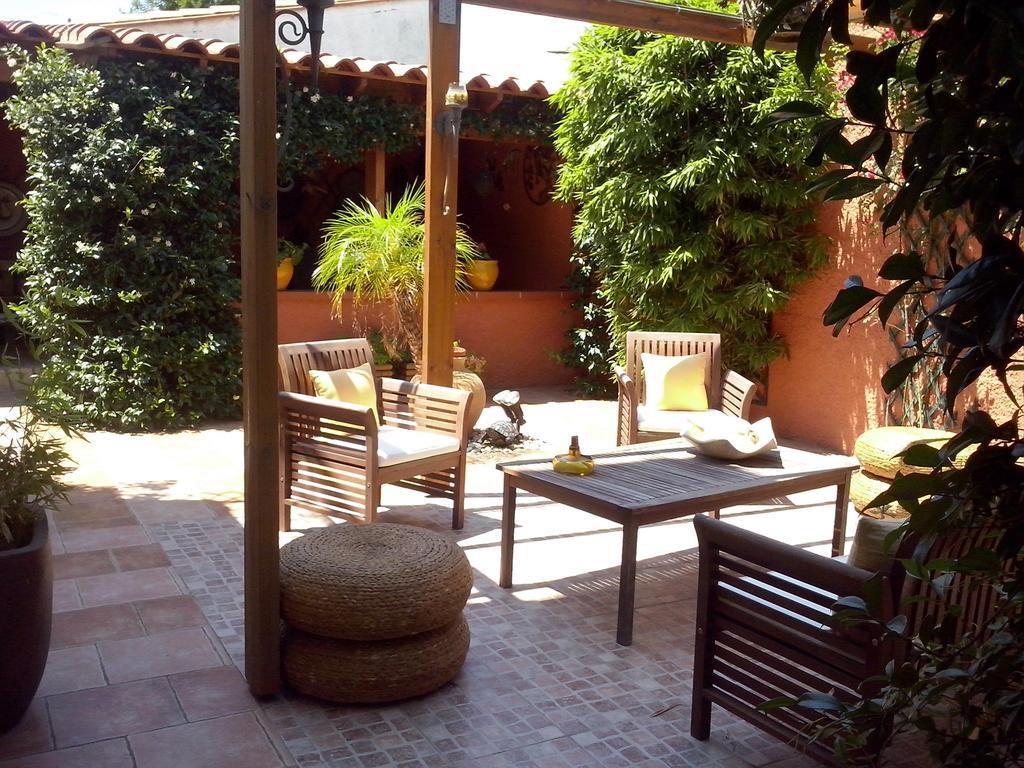 La Gentoliere Bed & Breakfast Pollestres Exterior photo
